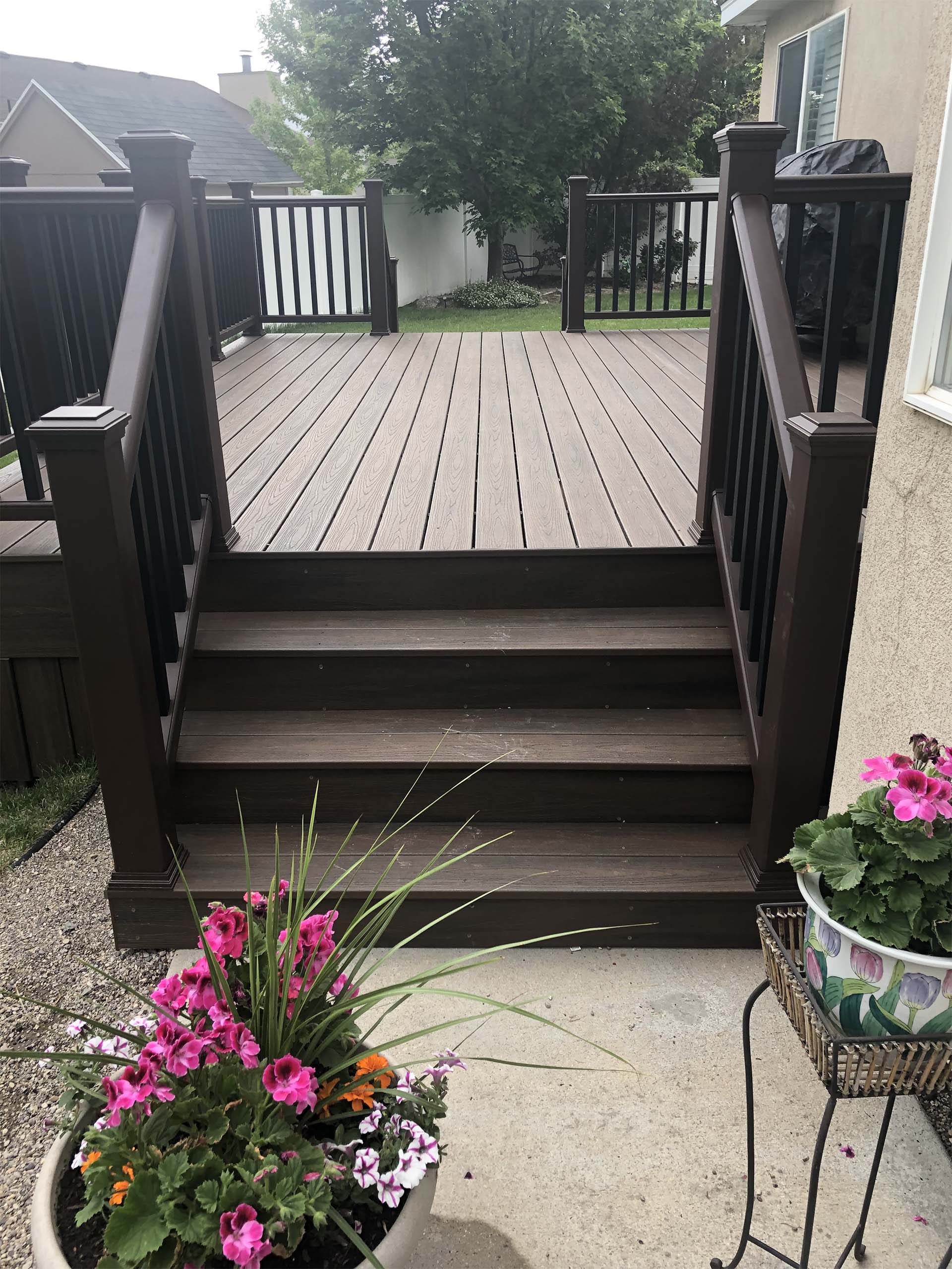 Wood vs. Composite Decking Pros and Cons Texas Deck Company