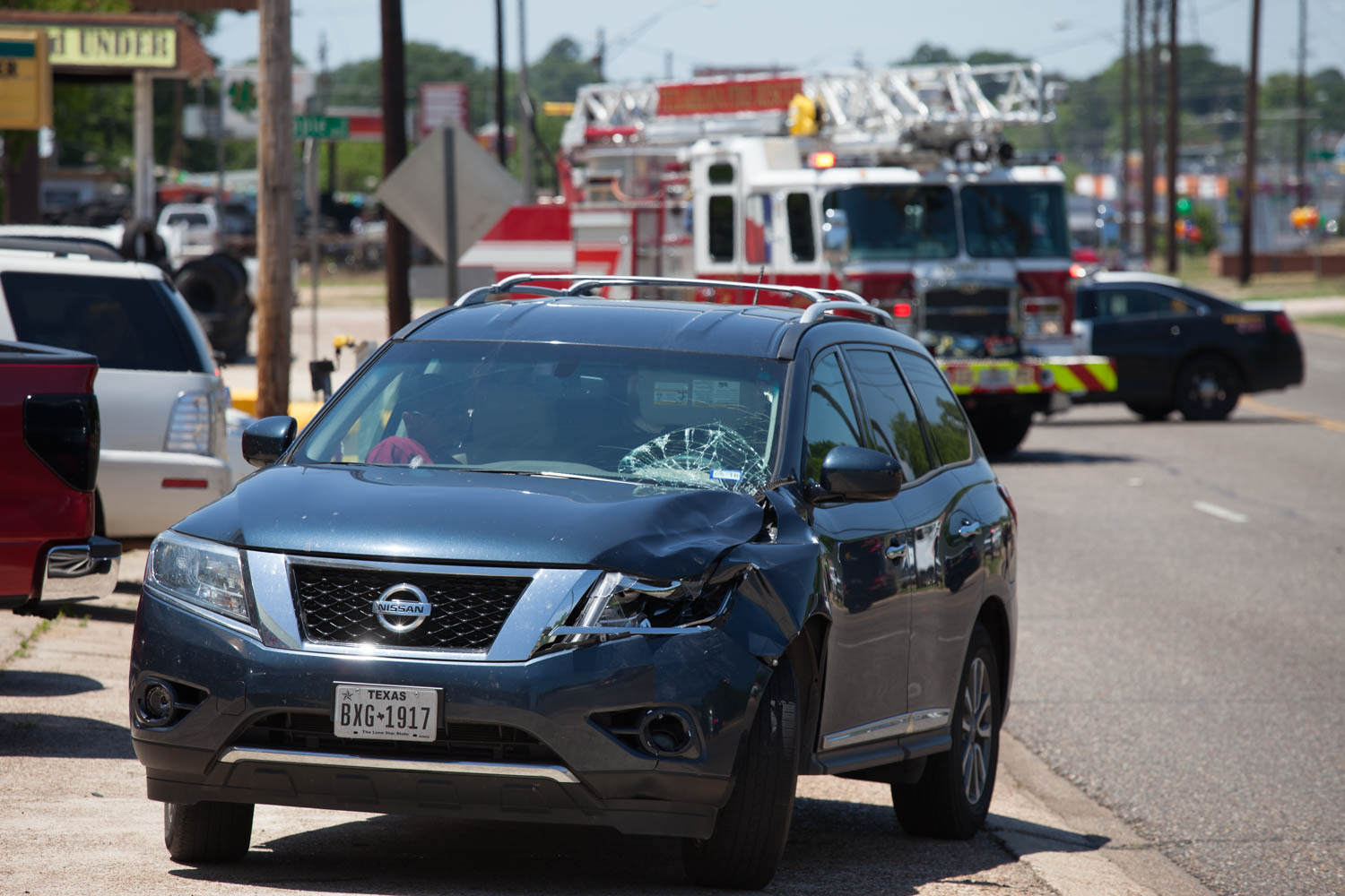 Man hit by car on New Boston Rd. dies at hospital Texarkana Today