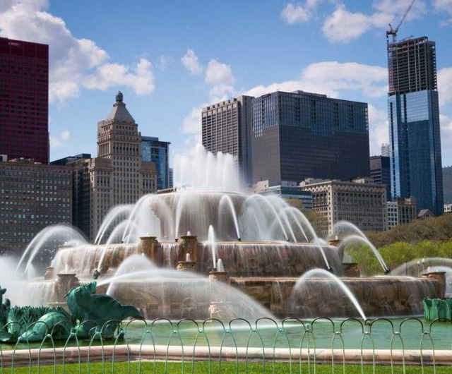 Tygodnik Program grant park