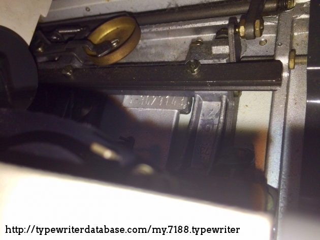 1975 Olympia Traveller de Luxe on the Typewriter Database