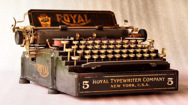 1912 Royal 5 on the Typewriter Database