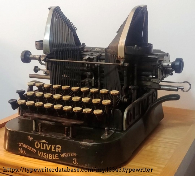 1903 Oliver 3 on the Typewriter Database