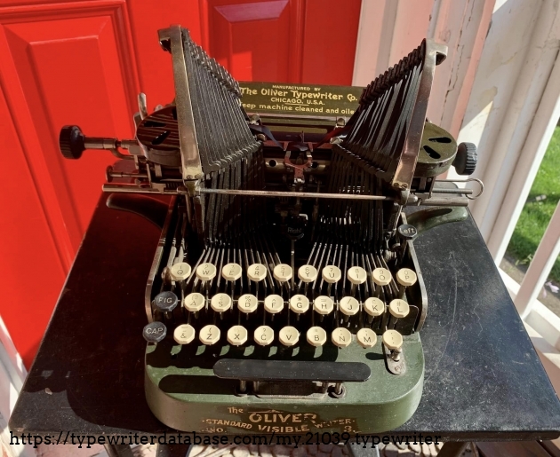 1903 Oliver 3 on the Typewriter Database