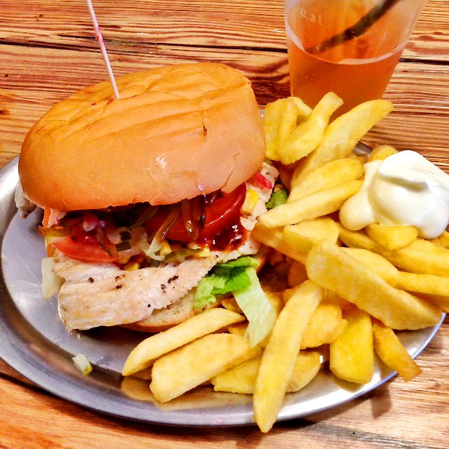 See more ideas about good burger, sutter home, burger recipes. Die Better Burger Company im Burgertest - Typisch Hamburch
