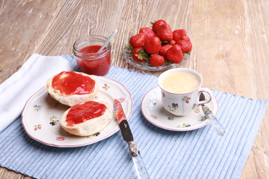 Erdbeermarmelade mit Prosecco der perfekte Start in den Tag Typisch Heike