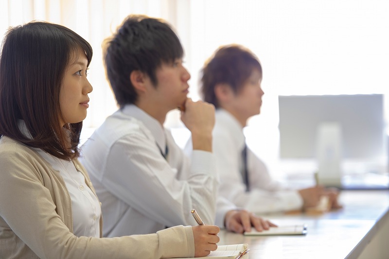 人材開発支援助成金とは？各コースの内容と申請方法を解説 税理士法人 上原会計事務所
