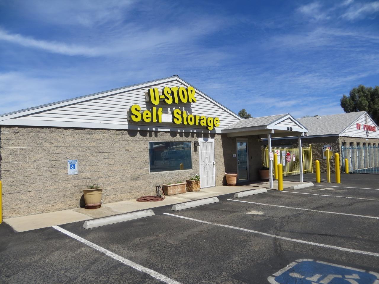 Home Ustor