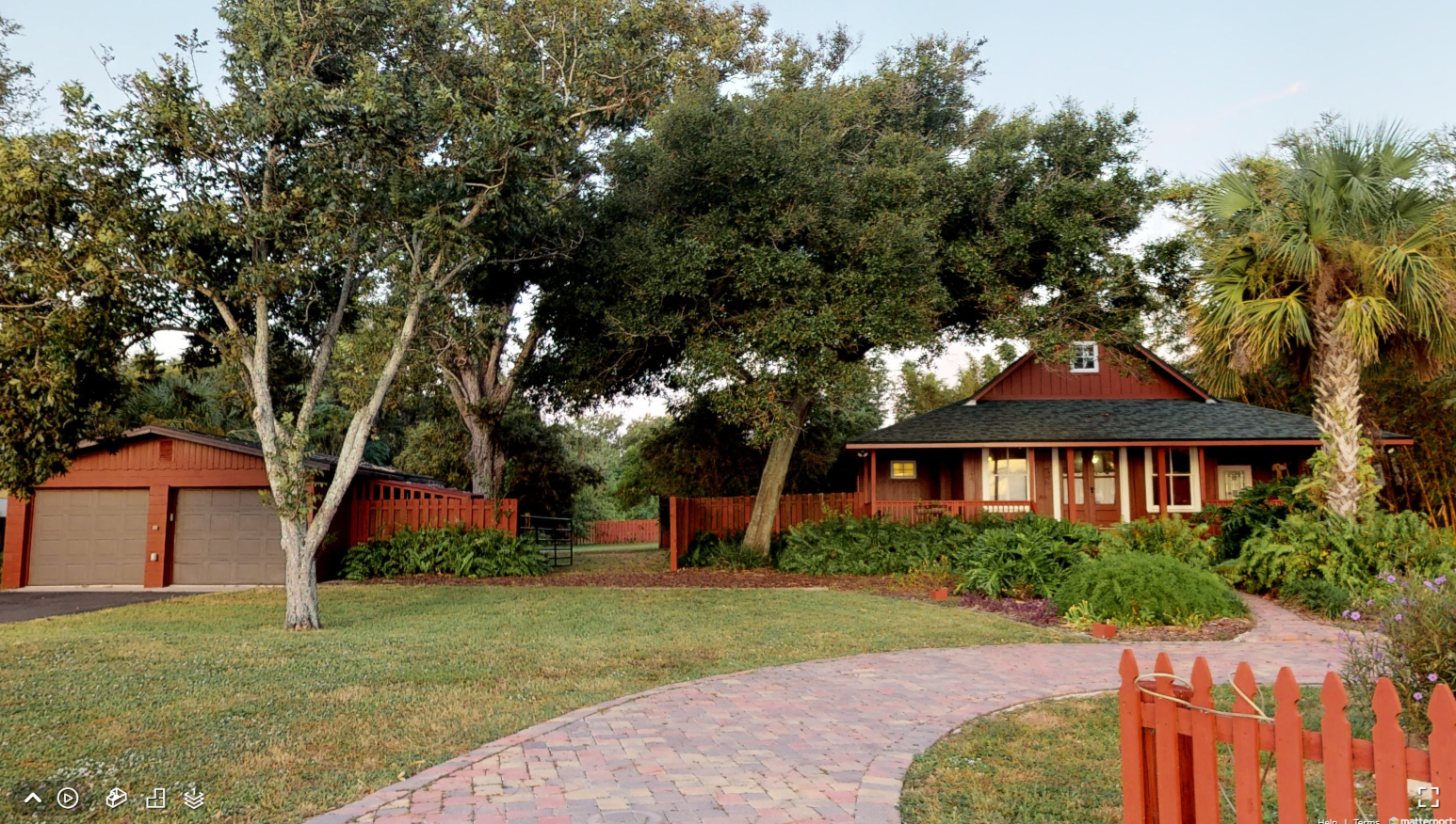 4009 Indian River Dr. Features and History