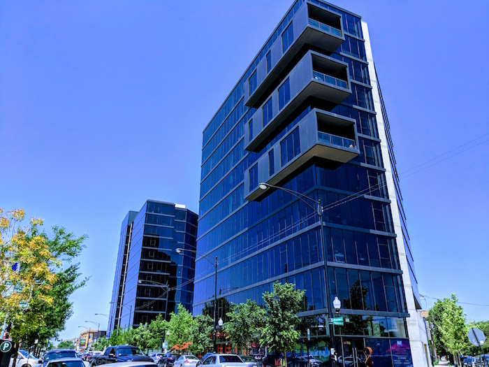 Logan Square, Chicago MultiFamily Real Estate Prices & Neighborhood