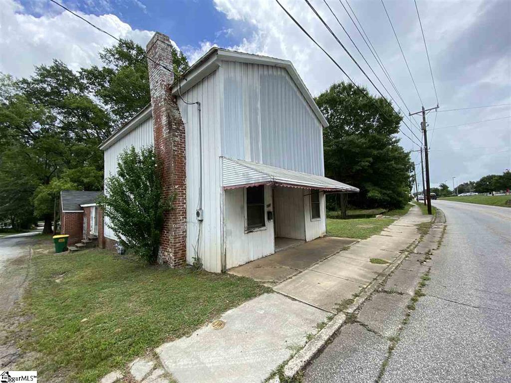 Belton SC Homes for Sale 149 N Main St
