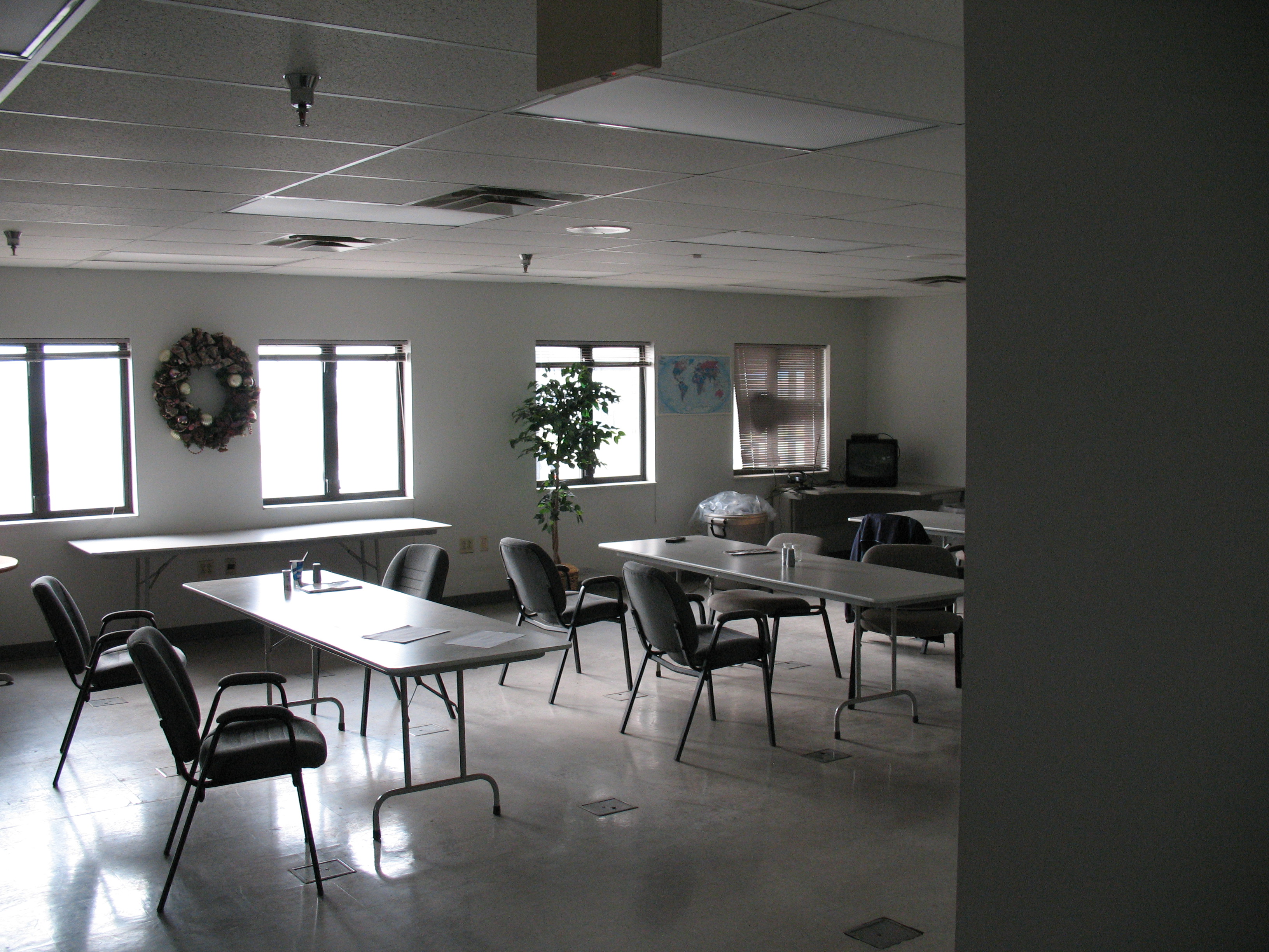 Camfive Commercial Embroidery Machine April 2019