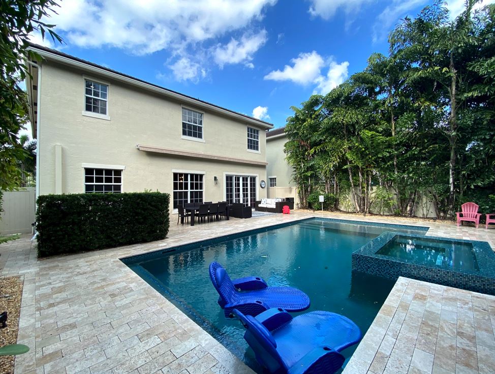 Saylor Group Realty One of South Florida's Top Rated Real Estate Brokers For Listings and