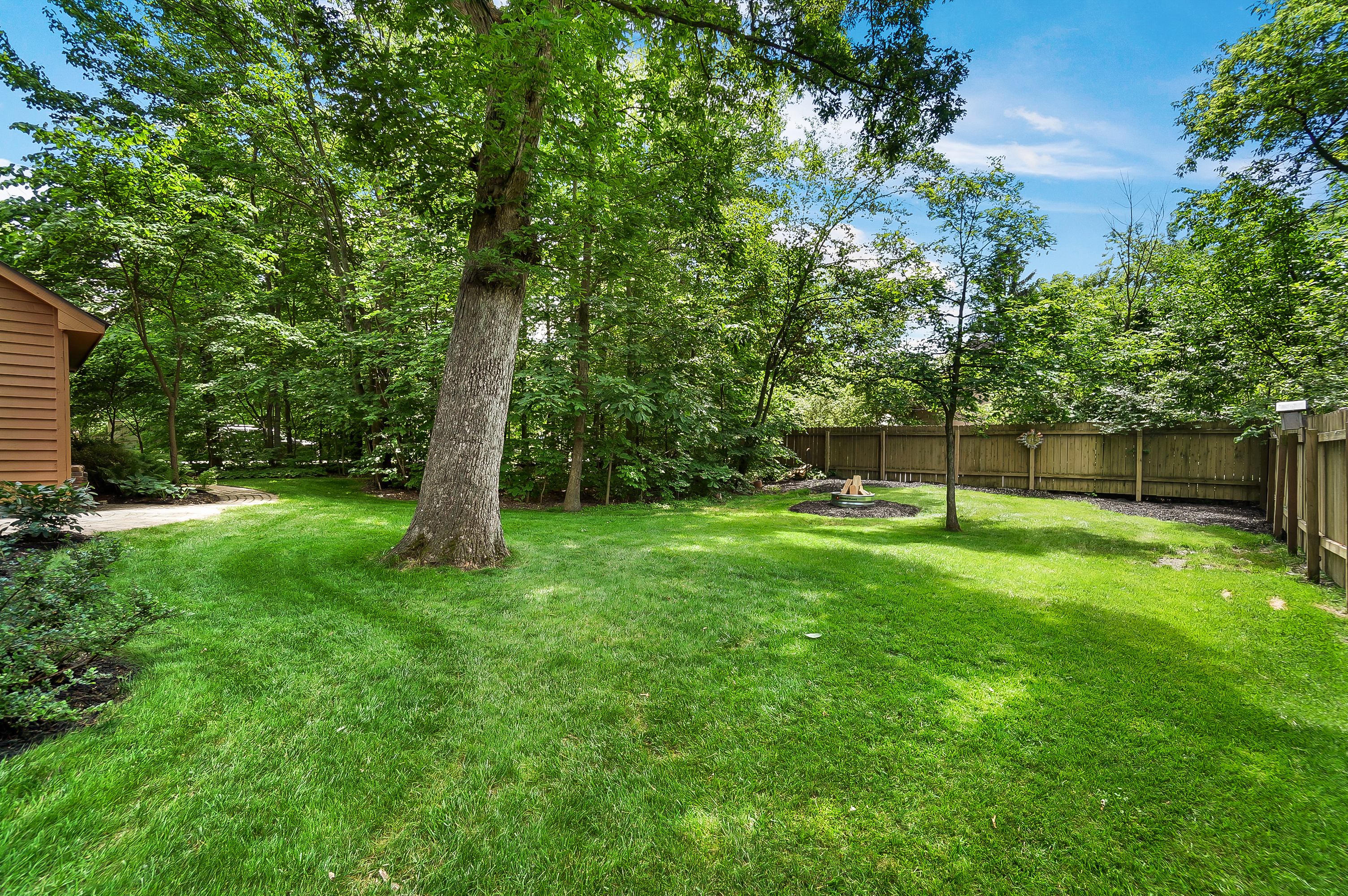 9705 Monteray Drive Plain City, OH 43064