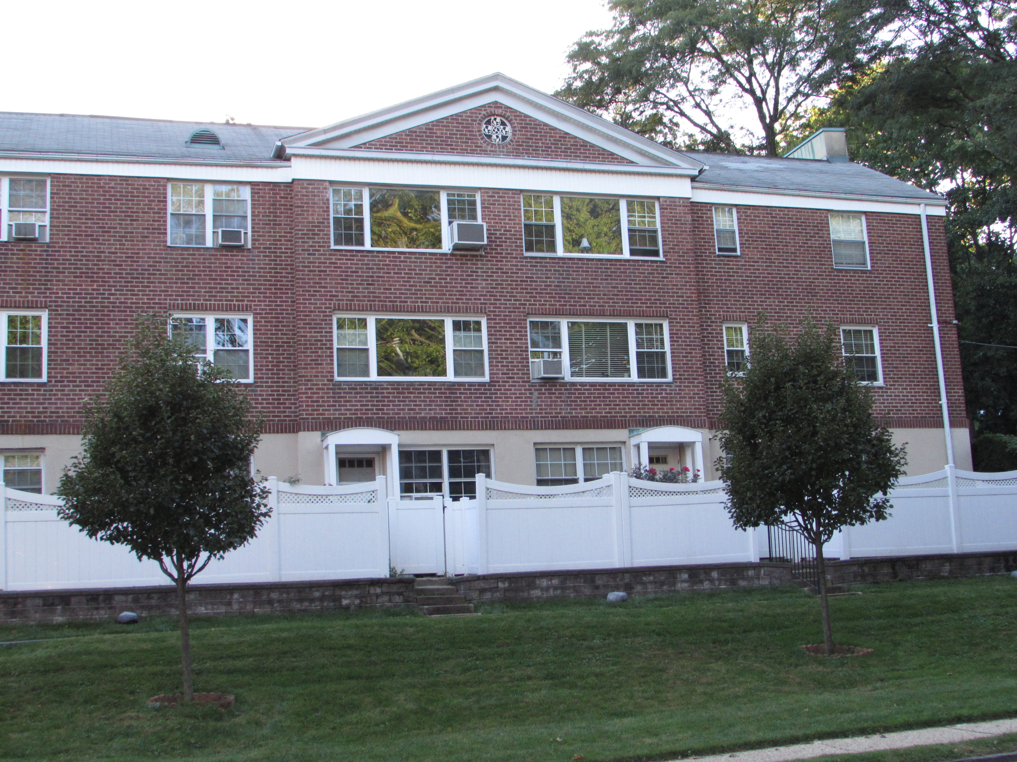 Rockledge Manor Condos, units for sale at Rockledge Manor Condos