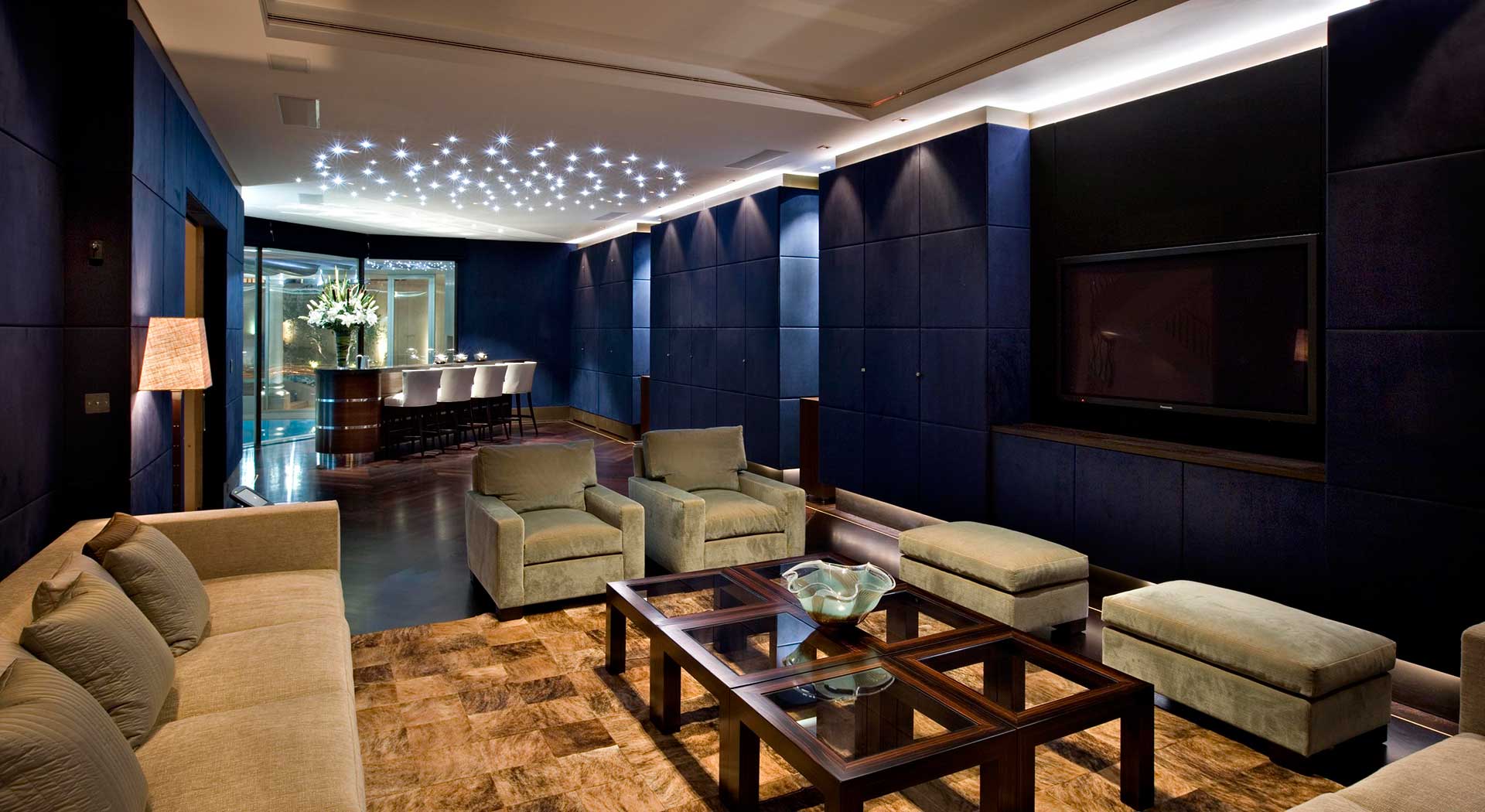 UFO Lighting Illuminating the UAE