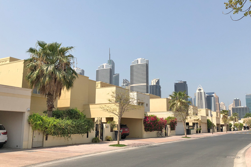 Meadows Dubai villas buy Emaar Meadows villas in Dubai