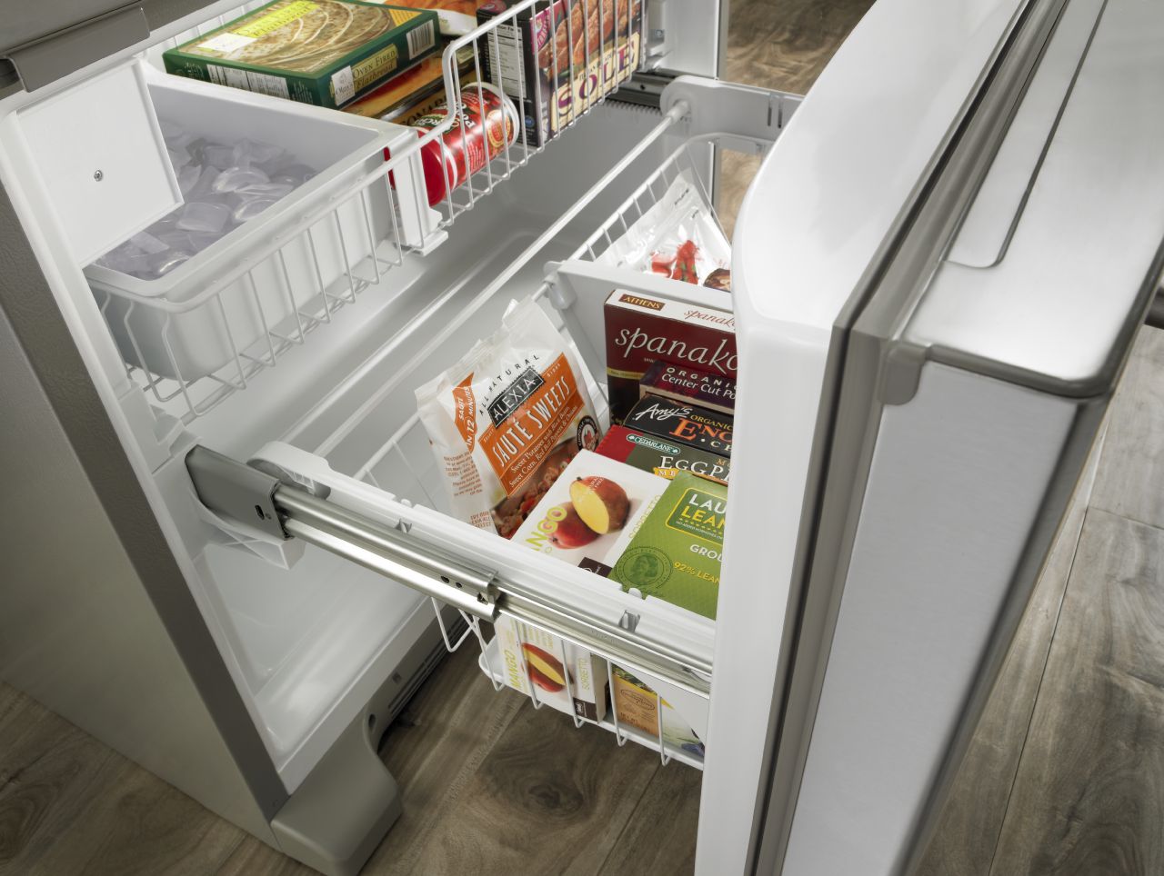 Understanding the Differences Between FrostFree and Auto Defrost