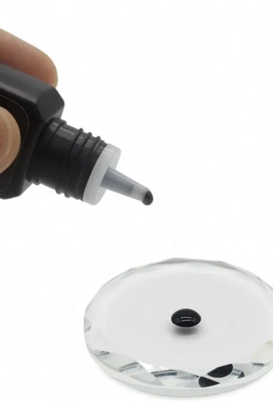 Eyelash Adhesive Types 2024 Essential Guide for Lash Pros