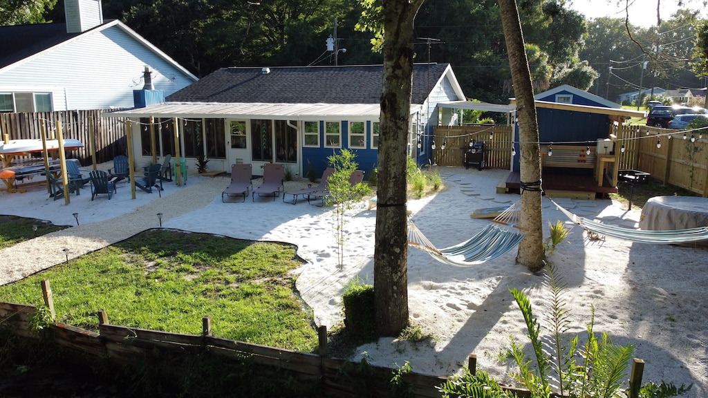 Deja Blue Weeki Wachee Vacation Rentals