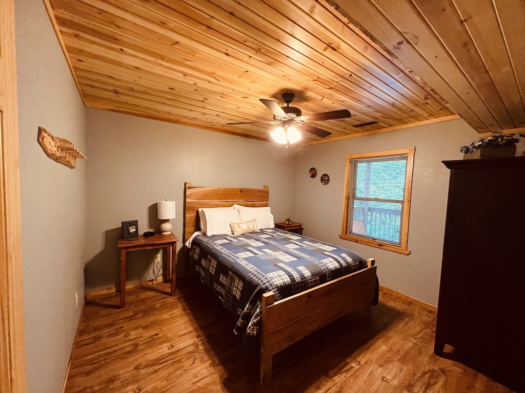 Cave Creek Cabin 1 Cabin Rentals on Shawnee Wine Trail Cave Creek