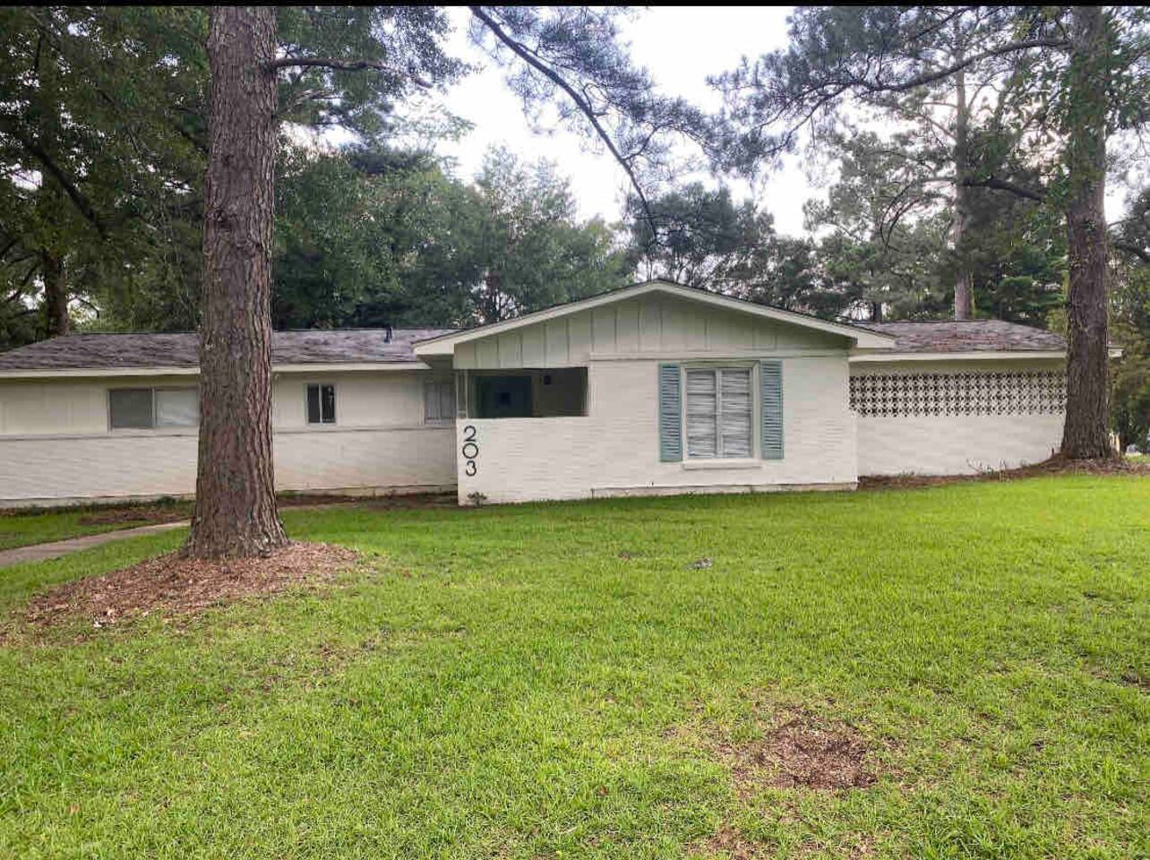 The Valley Vista Art Minton Realty, LLC