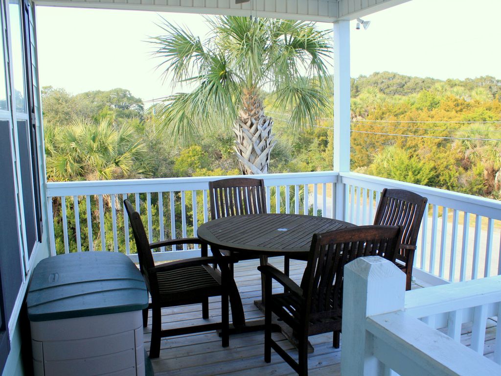 "Just Breathe" Edisto Beach Vacation Rentals, LLC