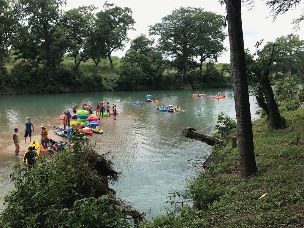 Spring River San Marcos River Rentals