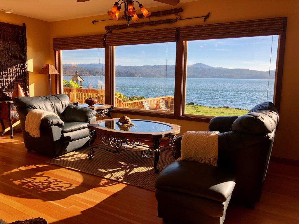 The Cannery Bay View Vacation Rental Waldport Oregon Dream Homes of