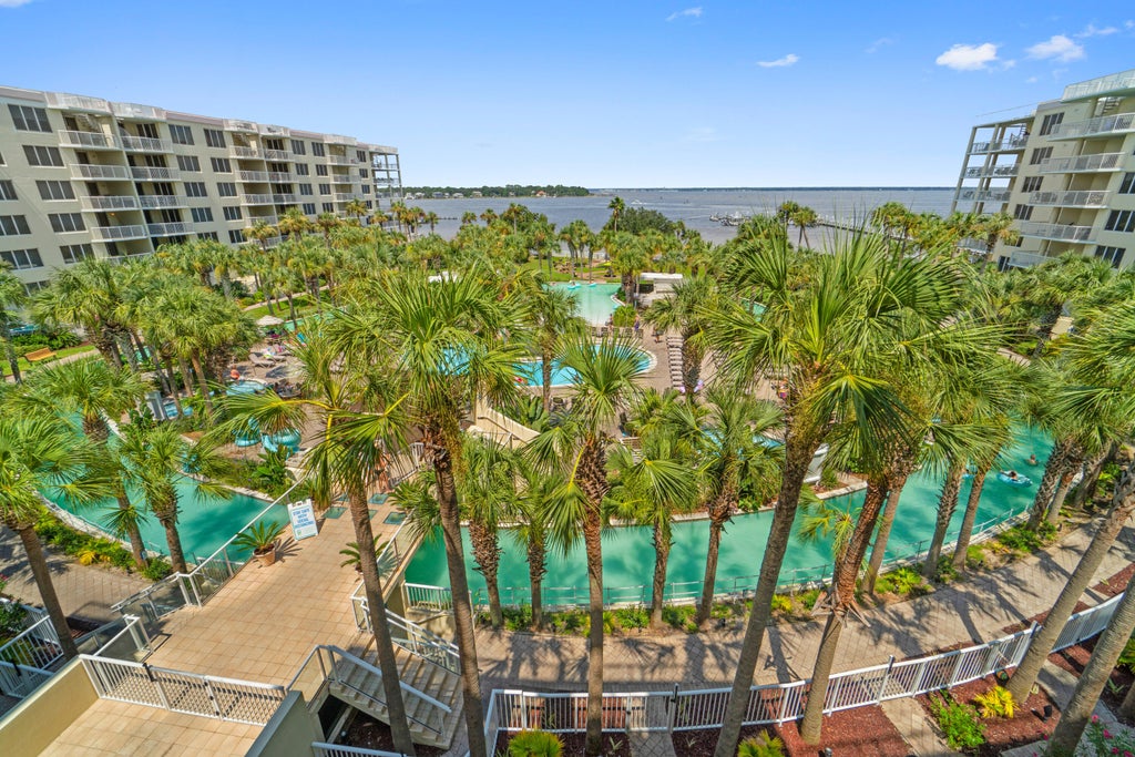Destin Lazy River Fun & Beach, Beach Service Included Gulf Front