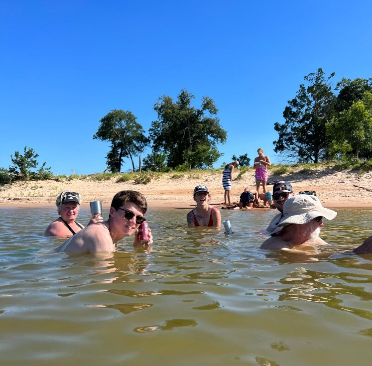 Sanders Island Boat Rental Family Vacation Homes On Lake Texoma