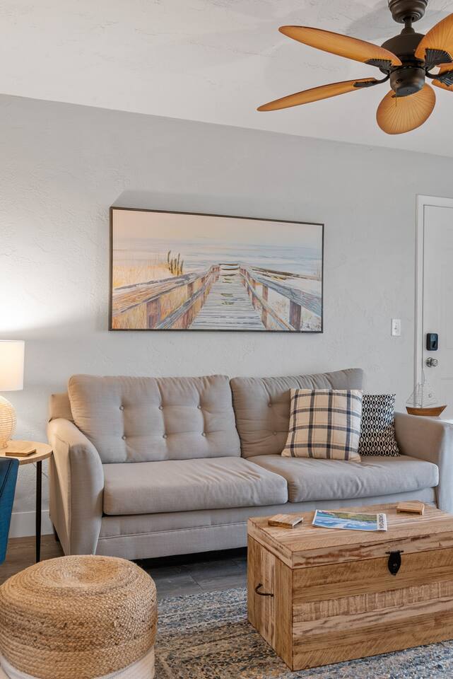 Waves of Happiness Lower Condo Sheboygan Vacation Rentals