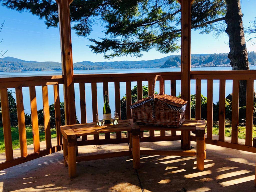 The Cannery Bay View Vacation Rental Waldport Oregon Dream Homes of