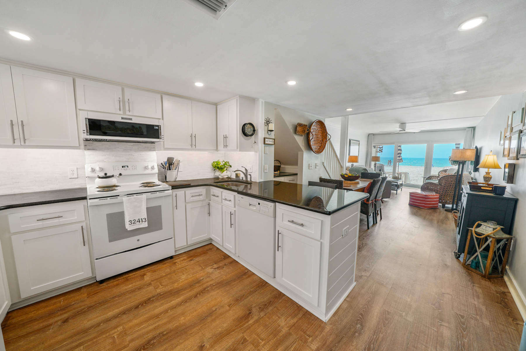 Very Merry Warren Beach Rentals