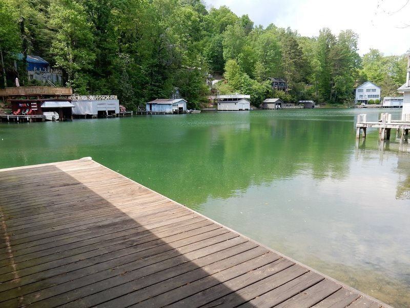 Stiles Lake House Carolina Properties