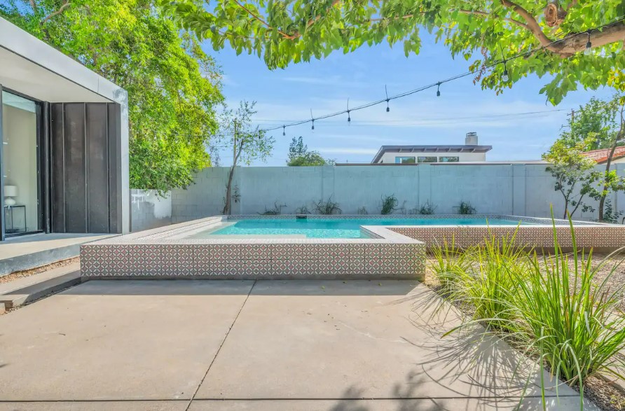 Private Pool/Yard Central PHX Home w/Guesthouse, DogFriendly Brooke