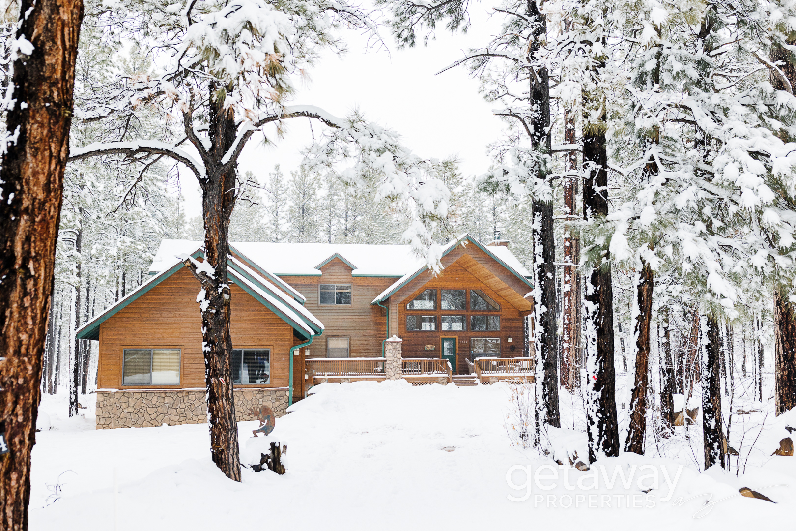 Chic's Coop in Country Club Getaway Properties AZ