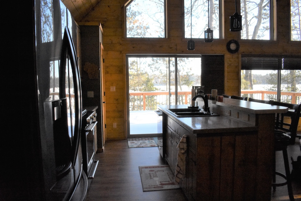 Between the Pines Eagle River Lake Homes