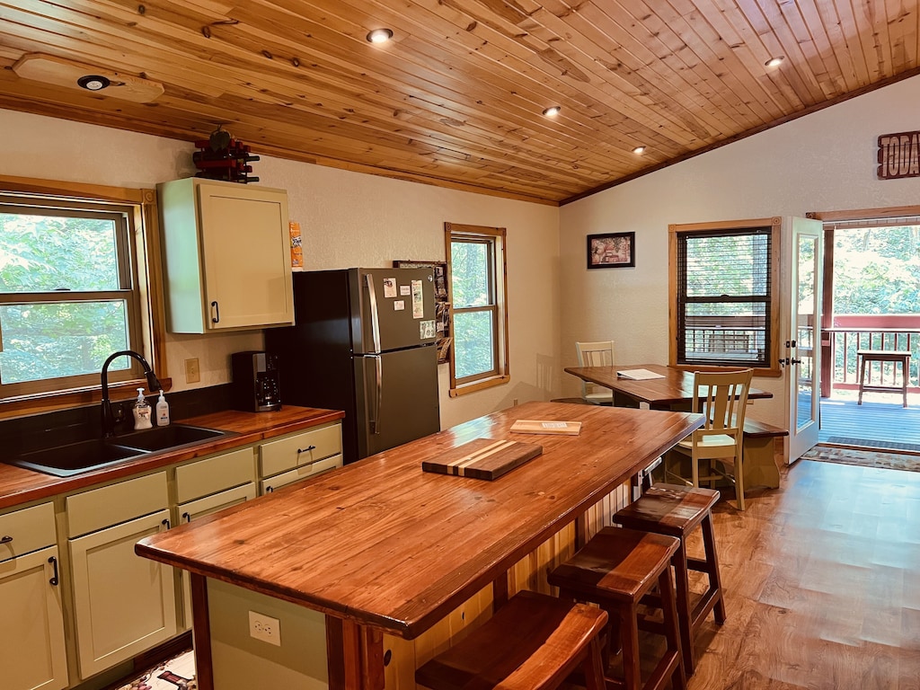 Cave Creek Cabin 2 Cabin Rentals on Shawnee Wine Trail Cave Creek