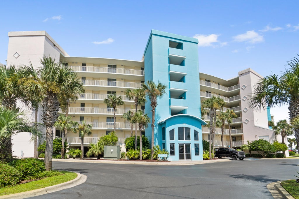 Destin Lazy River Fun & Beach, Beach Service Included Gulf Front