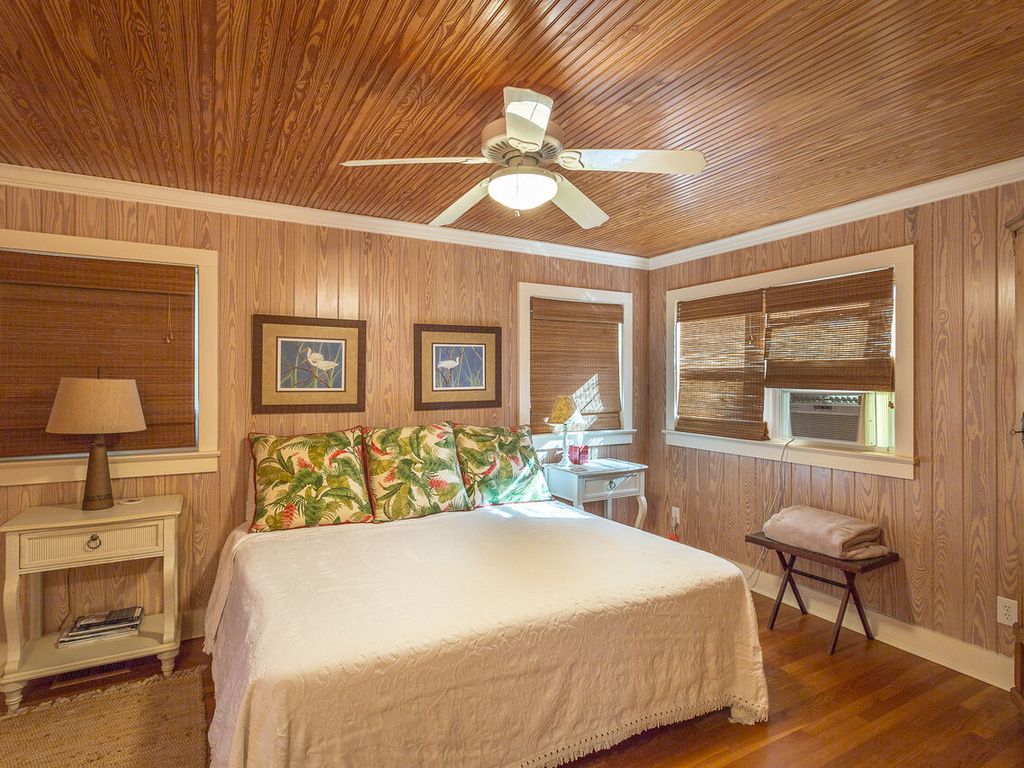 Ladderville Guest House Sandy Beach Properties, LLC