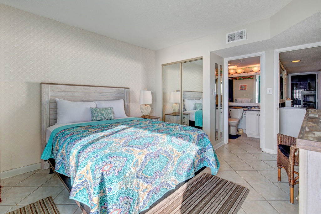 Waterpointe 1 Unit 0806 Happy Crab Vacations