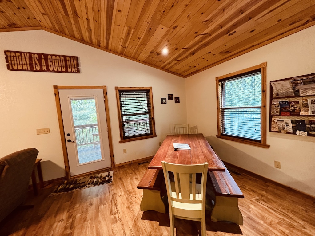 Cave Creek Cabin 1 Cabin Rentals on Shawnee Wine Trail Cave Creek