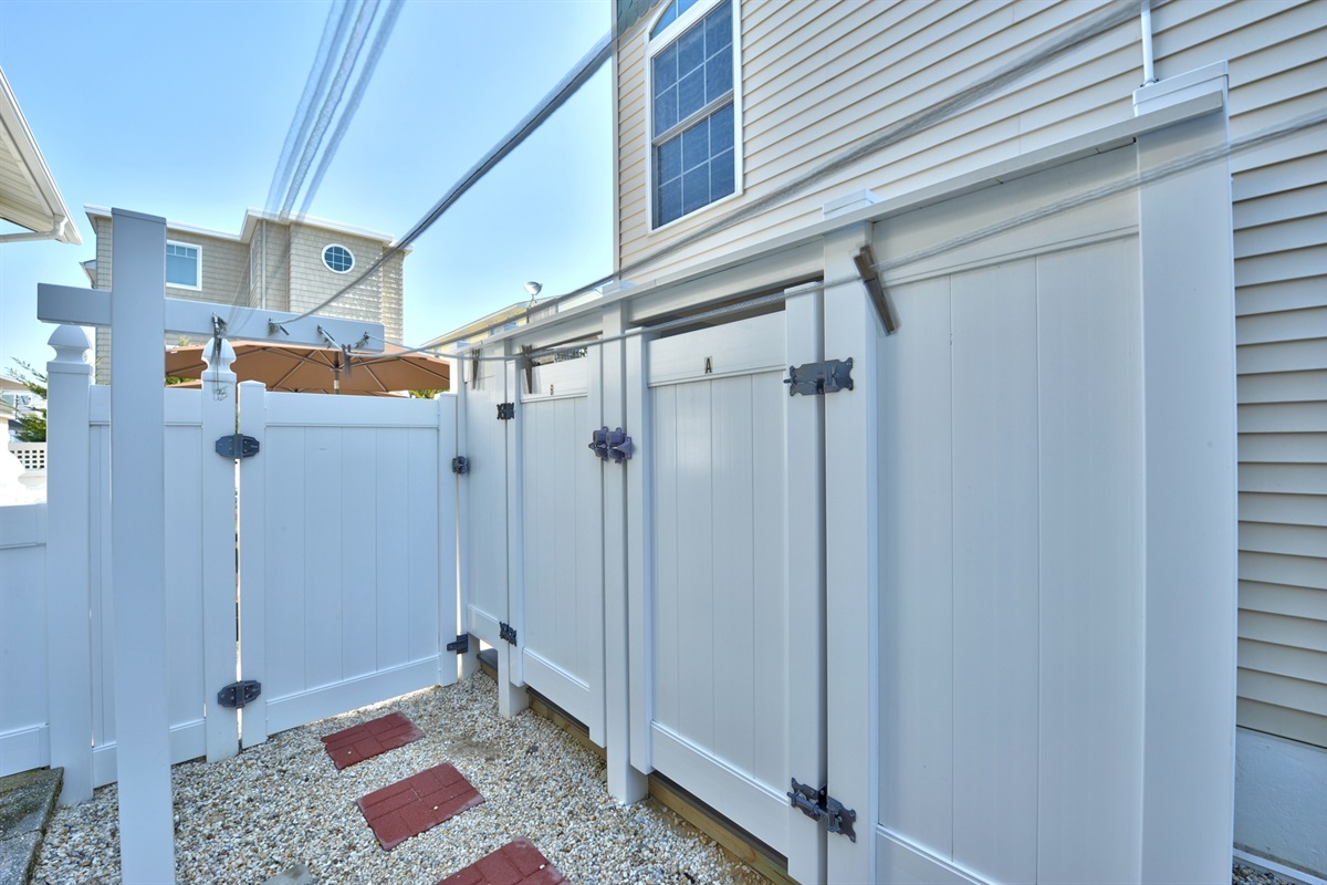 Shamrock by the Sea (A) LBI Beach House For Rent Shamrock by the Sea