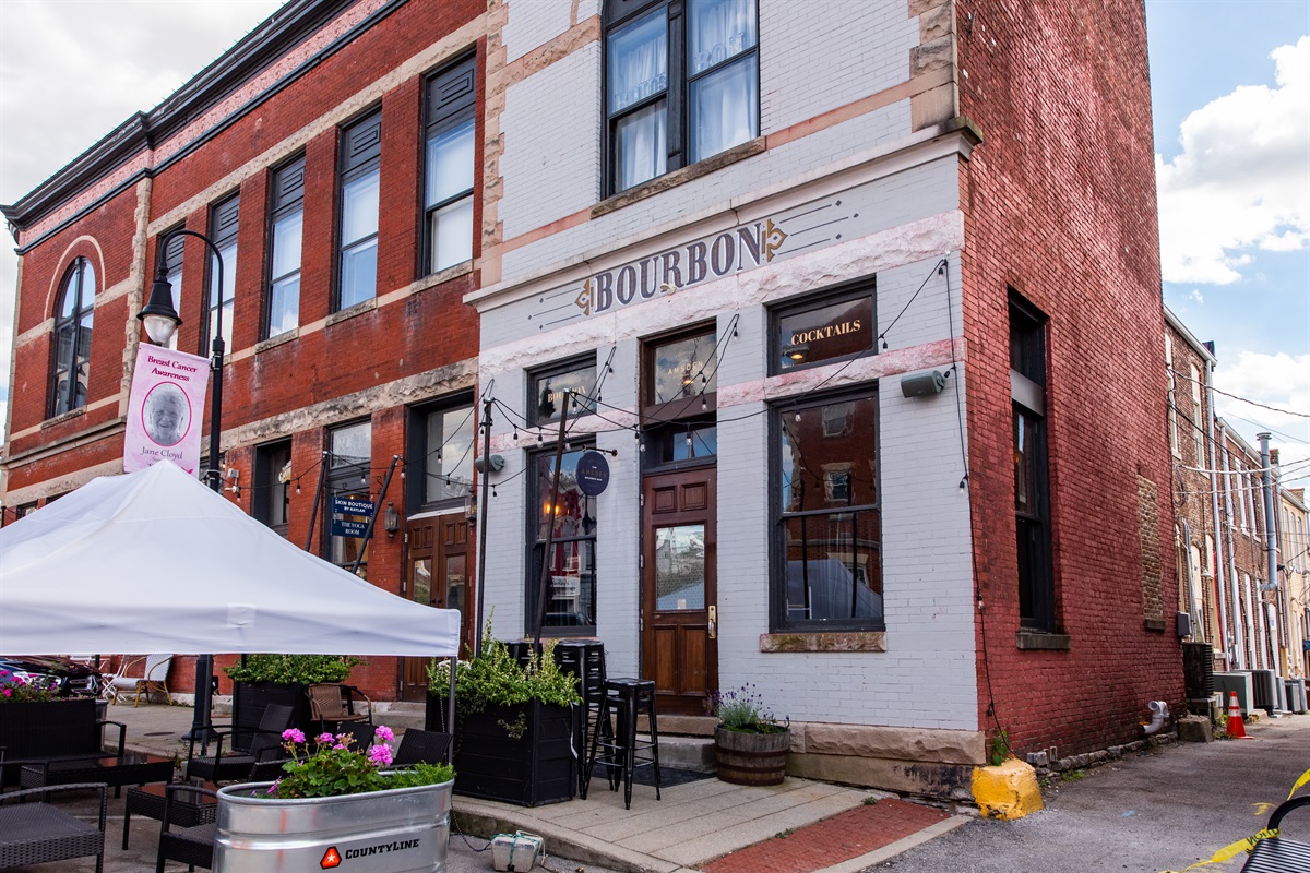 202 Blantons Bourbon Suite Ashford Key Properties