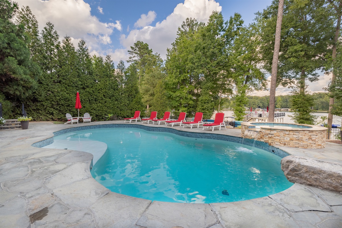 The MacDaddy Rental Homes of Lake Gaston