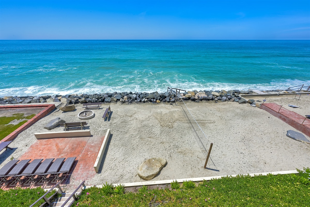 5BR Oceanfront Oceanside Vacation Rental Private Beach