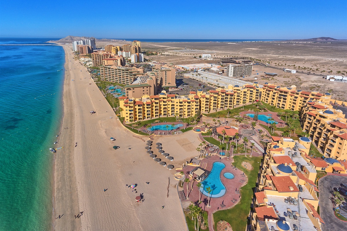 Sandy Beach Princesa C101 Ocean Front Resort Ground Floor Patio