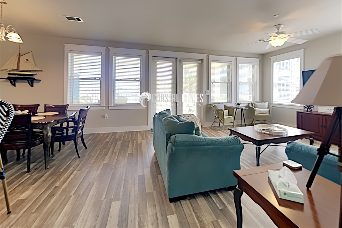 Pearl LifeLocated in Pointe West Pointe West Condos