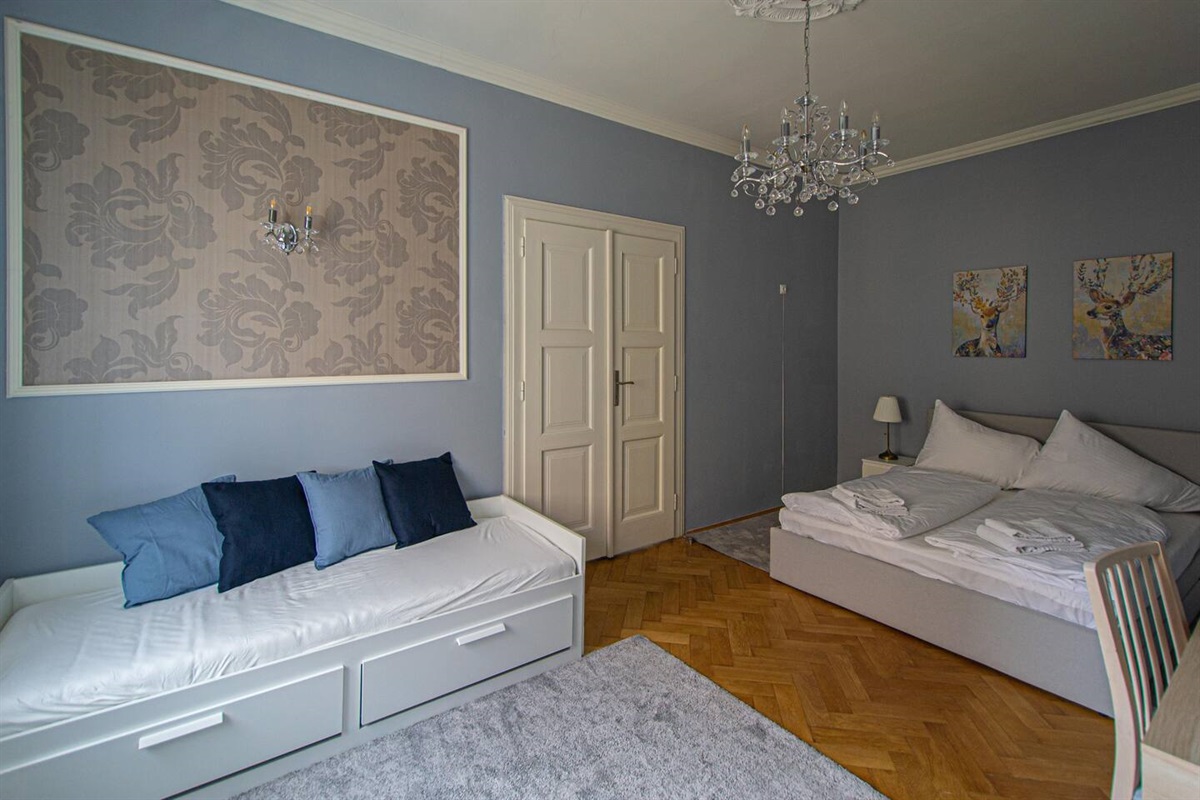 Luxury 150m2 Apartment on Wencelas Square, Parking Ruterra Apartment