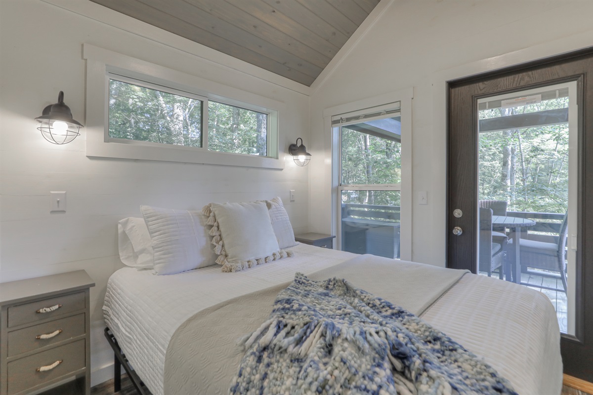 Petite Retreat at The Retreat at Water's Edge Retreat Vacations